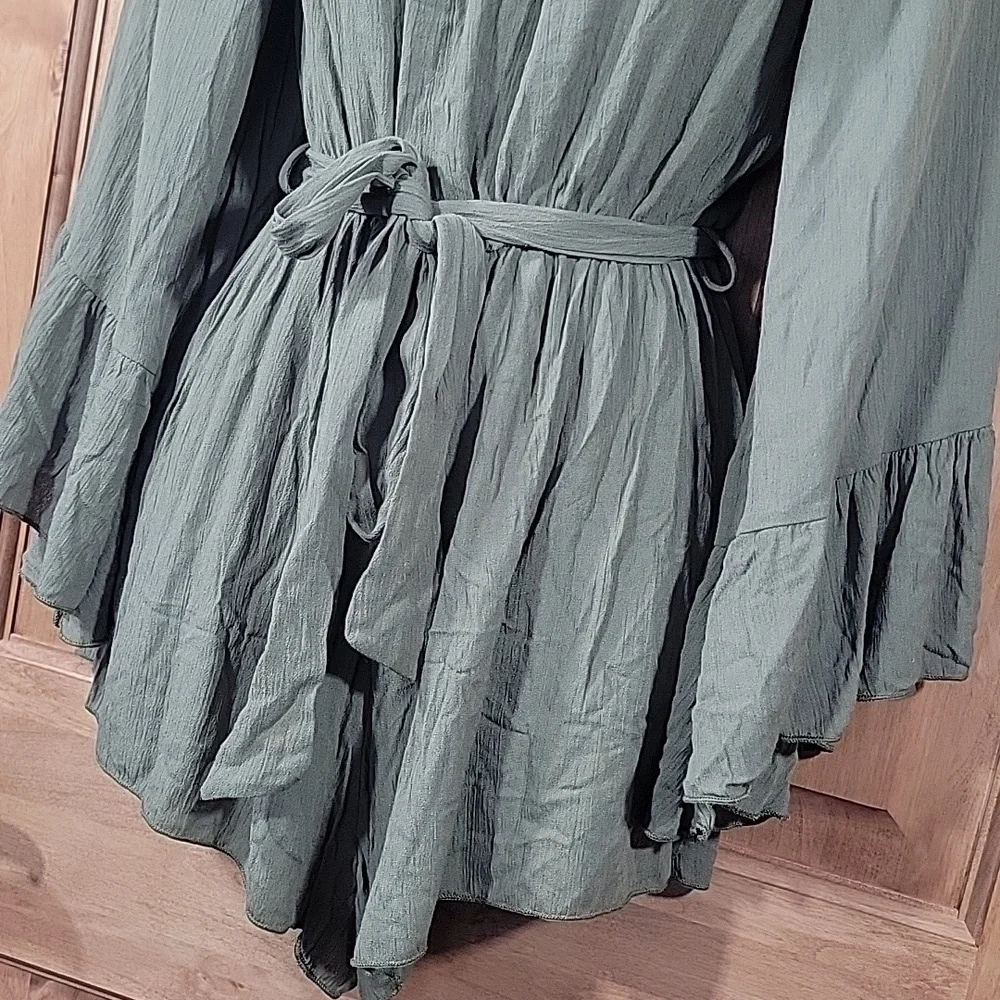 Windsor Olive Green Romper - Picture 4 of 12